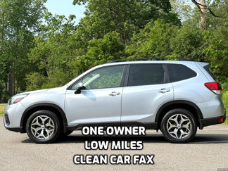 Used 2020 Subaru Forester Premium image 1