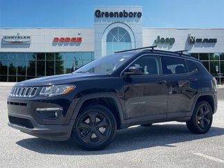 Used 2021 Jeep Compass Latitude image 1
