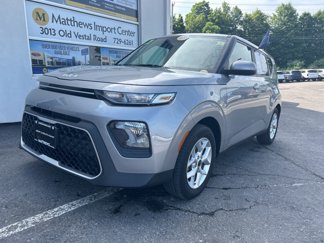 Certified 2022 Kia Soul LX w/ Technology Package image 1
