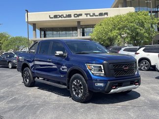 Used 2021 Nissan Titan PRO-4X w/ Pro-4x Moonroof Package image 1