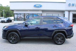 Used 2020 Toyota RAV4 XLE image 1