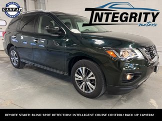 Used 2019 Nissan Pathfinder SV image 1