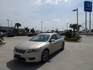 Used 2015 Honda Accord Sport image 1