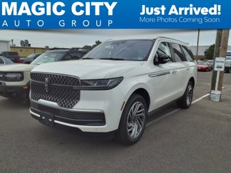 New 2025 Lincoln Navigator Reserve image 1