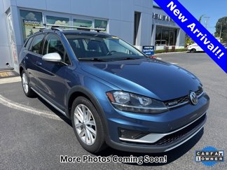 Used 2019 Volkswagen Golf Alltrack SE image 1