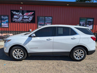 Used 2018 Chevrolet Equinox LT image 1