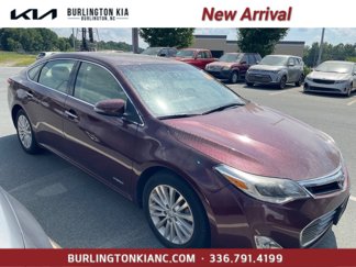 Used 2015 Toyota Avalon XLE Touring image 1