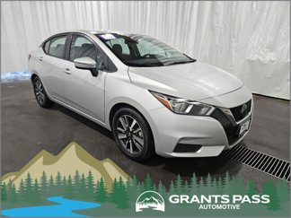 Used 2021 Nissan Versa SV image 1
