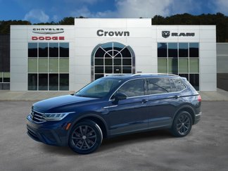 Used 2022 Volkswagen Tiguan SE image 1