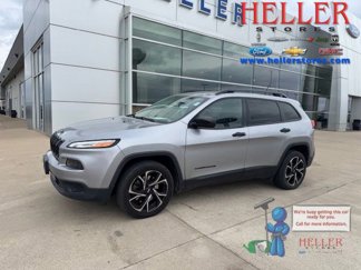 Used 2017 Jeep Cherokee Sport w/ Cold Weather Group image 1