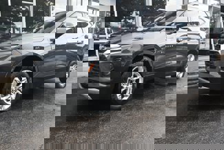 Used 2022 Chevrolet Blazer LT image 1