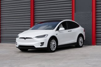 Used 2017 Tesla Model X 100D image 1