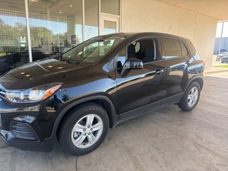 Used 2021 Chevrolet Trax LS w/ Tint and Cruise Package image 1