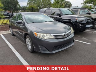 Used 2012 Toyota Camry L image 1