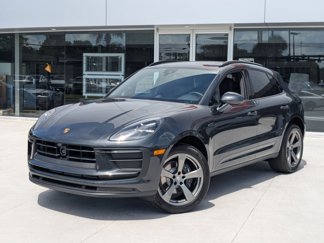 New 2025 Porsche Macan image 1
