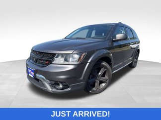 Used 2020 Dodge Journey Crossroad image 1