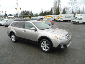 Used 2014 Subaru Outback 2.5i Limited image 1