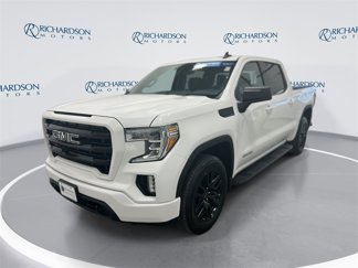 Used 2022 GMC Sierra 1500 Elevation w/ LPO, Elevation Black Package image 1