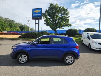 Used 2020 Hyundai Venue SE image 1