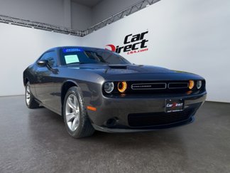 Used 2018 Dodge Challenger SXT w/ Cold Weather Group image 1