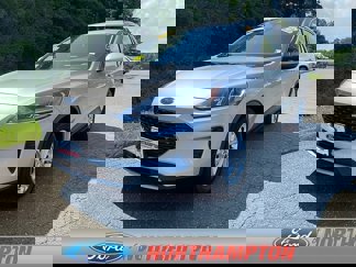 Used 2020 Ford Escape SE image 1