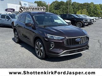 Used 2023 Ford Escape Platinum w/ Premium Technology Package image 1