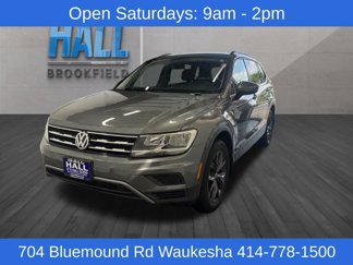 Used 2018 Volkswagen Tiguan S image 1