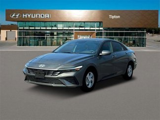 New 2025 Hyundai Elantra SE image 1