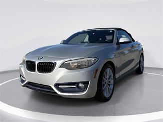 Used 2016 BMW 228i xDrive Convertible image 1