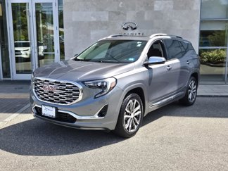 Used 2020 GMC Terrain Denali w/ Denali Premium Package image 1