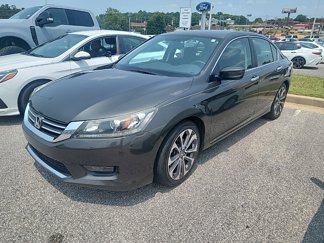 Used 2015 Honda Accord Sport image 1