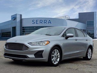 Certified 2020 Ford Fusion SE image 1