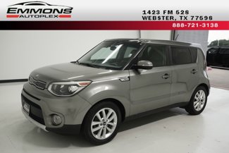 Used 2017 Kia Soul + w/ Primo Package image 1