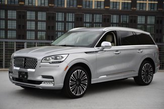 Used 2020 Lincoln Aviator Black Label w/ Dynamic Handling Package image 1
