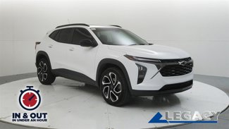 Used 2024 Chevrolet Trax RS w/ Sunroof Package image 1