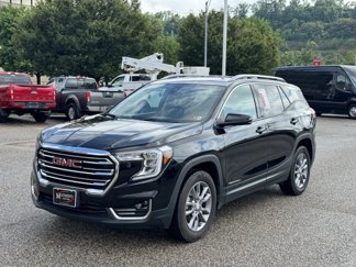Used 2023 GMC Terrain SLT image 1