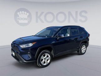 Used 2020 Toyota RAV4 XLE image 1