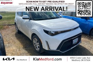 Used 2023 Kia Soul LX image 1
