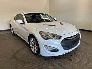 Used 2014 Hyundai Genesis 2.0T image 1