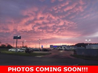 Used 2016 Nissan Rogue SV w/ SV Premium Package image 1