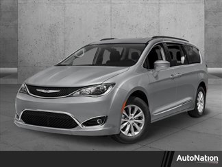 Used 2018 Chrysler Pacifica Touring-L image 1
