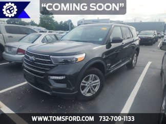 Certified 2022 Ford Explorer XLT w/ Equipment Group 202A image 1