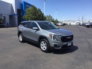 Used 2024 GMC Terrain SLE video 1