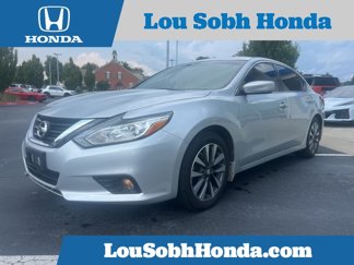 Used 2016 Nissan Altima 2.5 SV image 1