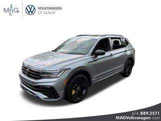 Used 2023 Volkswagen Tiguan SE R-Line image 1