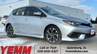 Used 2017 Toyota Corolla iM image 1