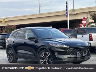Used 2022 Ford Escape SE w/ SE Sport Appearance Package image 1