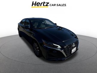 Used 2024 Nissan Altima 2.5 SV image 1