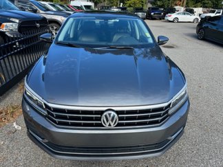 Used 2017 Volkswagen Passat 1.8T SE image 1