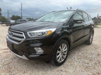 Used 2017 Ford Escape Titanium image 1